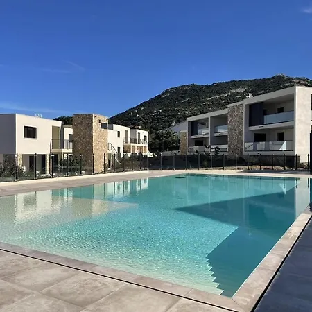 Magnifique T2 Dans Résidence Neuve Calvi (Corsica)